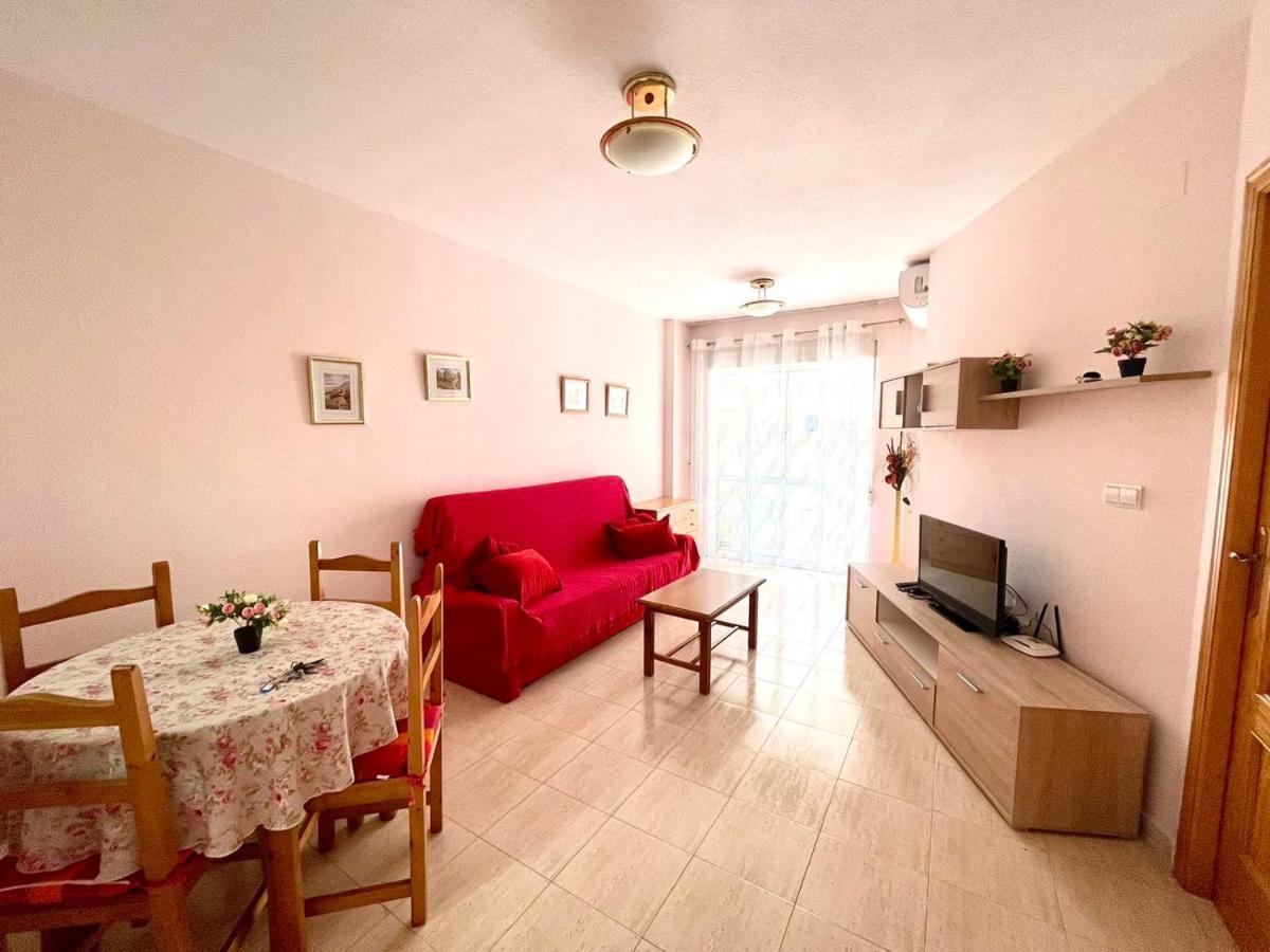 Torrevieja Comfortable Apartment Exterior photo